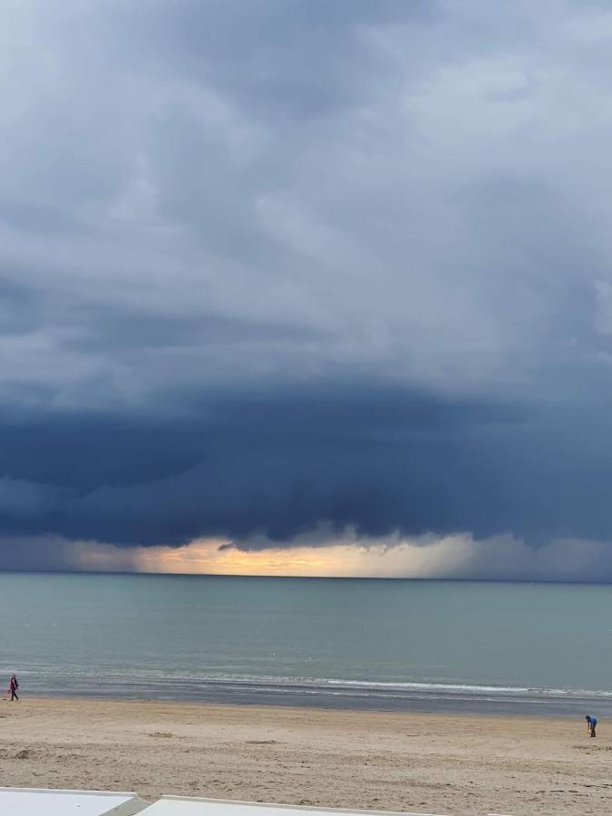 Appartamento Cintra Middelkerke Esterno foto